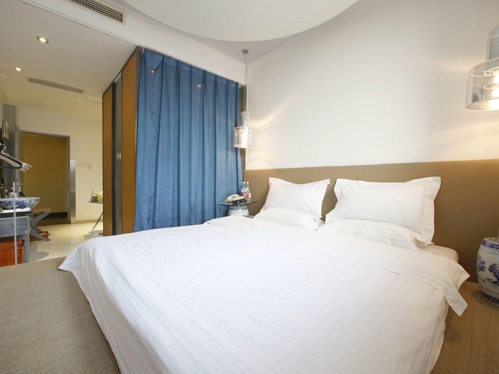 China Community Culture & Art Hotel Qingdao Bagian luar foto