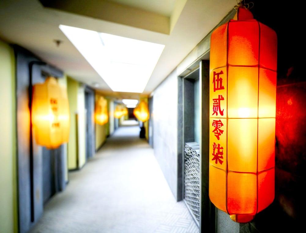 China Community Culture & Art Hotel Qingdao Bagian luar foto