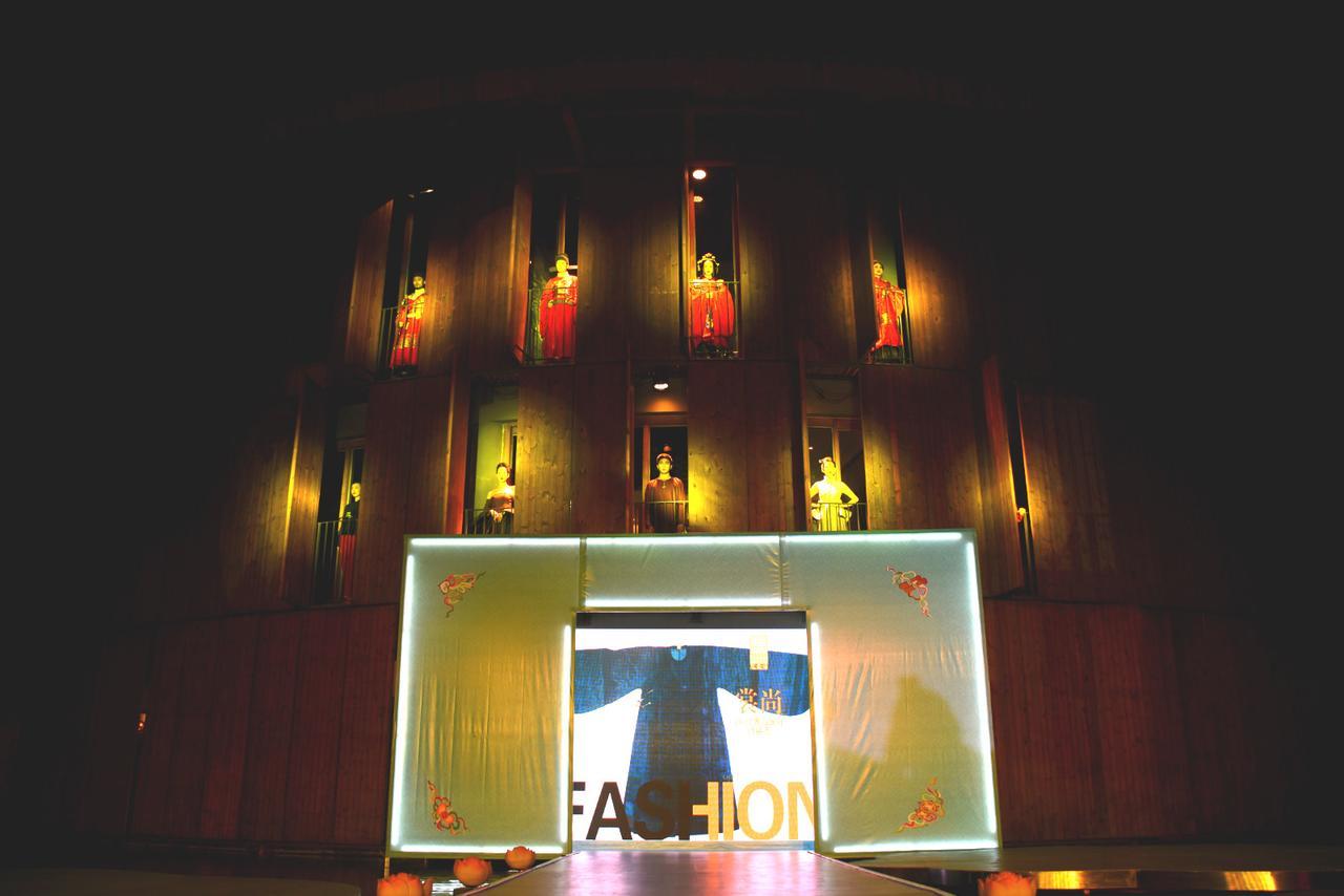 China Community Culture & Art Hotel Qingdao Bagian luar foto